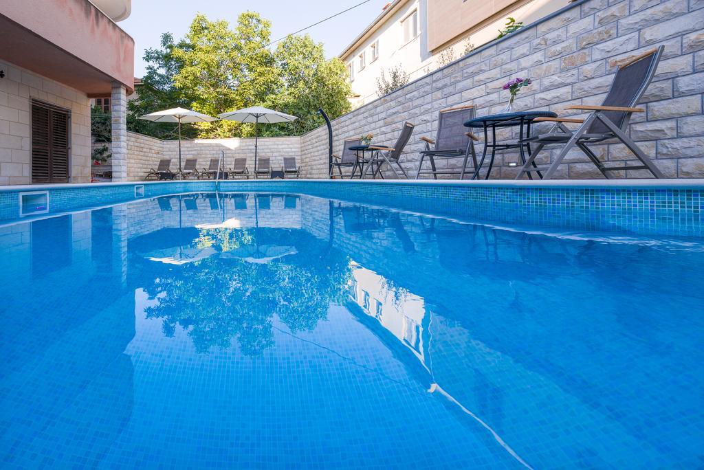 Apartments Zuvela Split Eksteriør billede