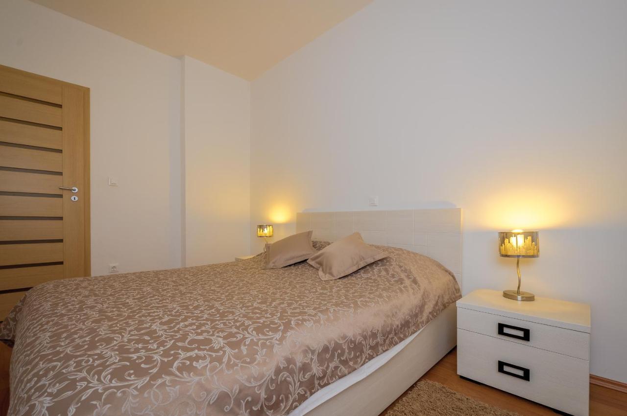 Apartments Zuvela Split Eksteriør billede